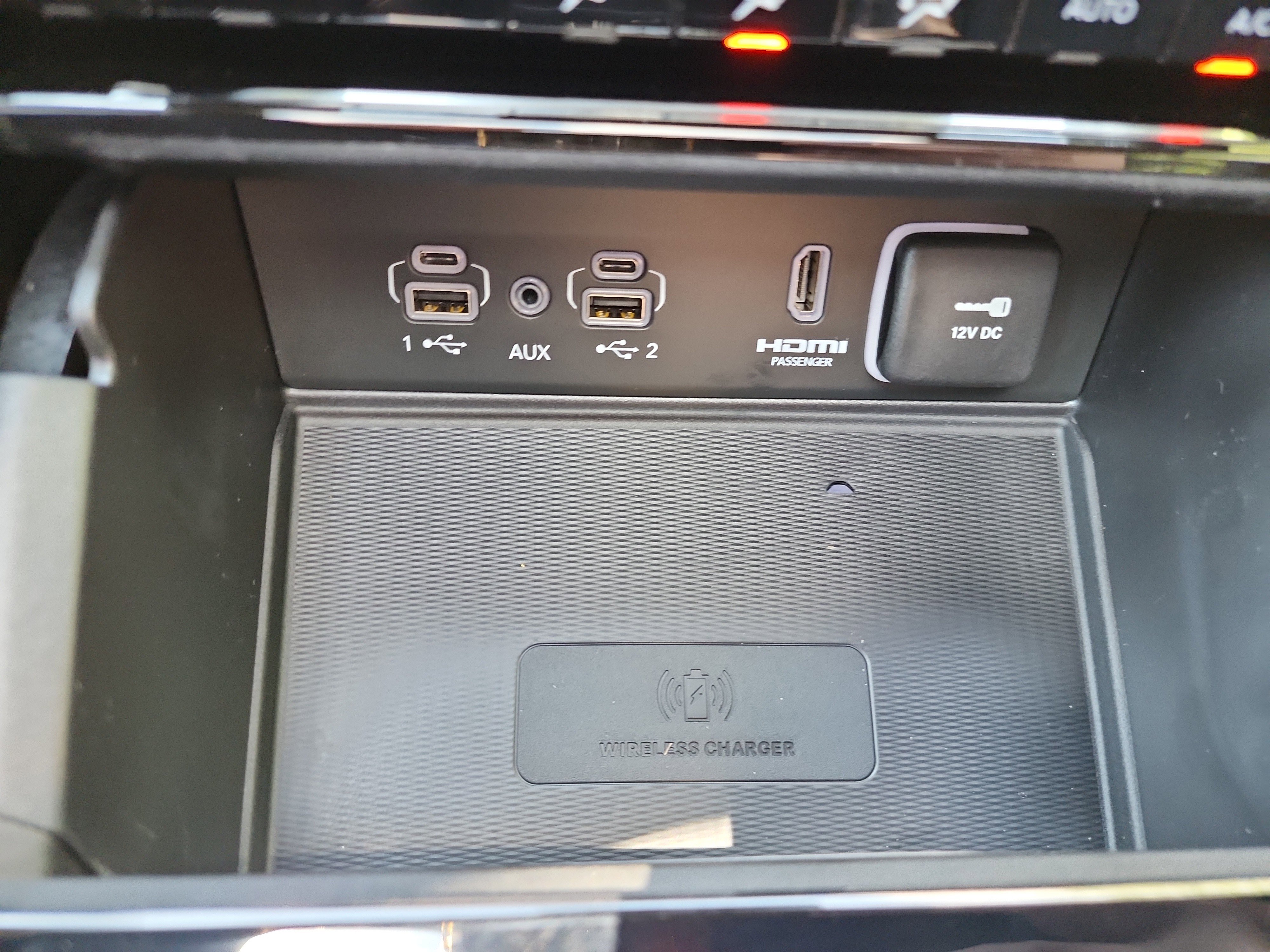 New 2025 Jeep Grand Cherokee Summit image 10