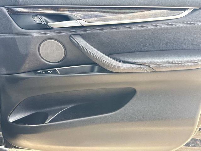 Used 2018 BMW X5 xDrive50i w/ M Sport Package image 68