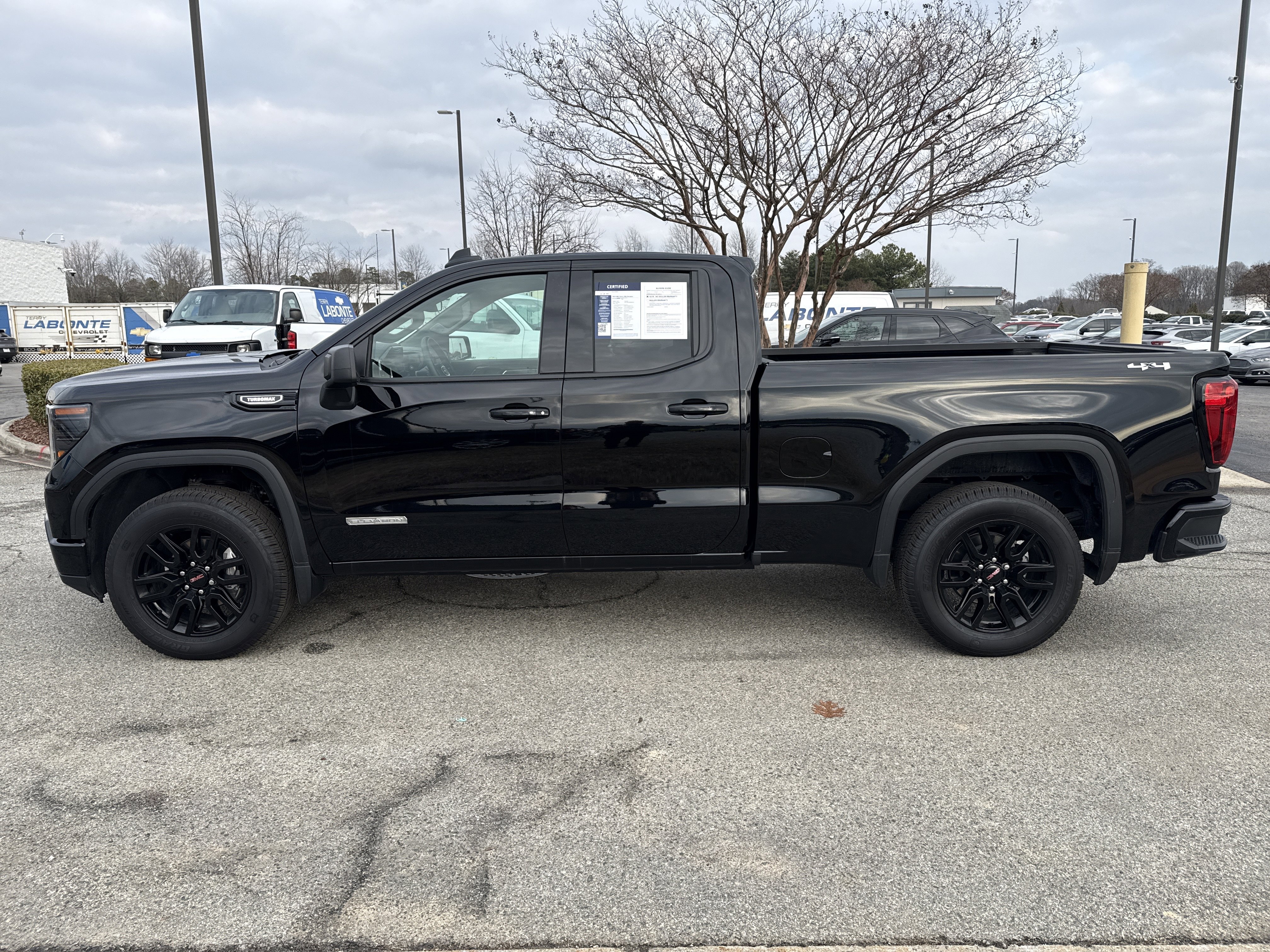 Certified 2025 GMC Sierra 1500 Elevation image 7