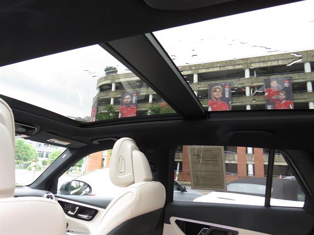 Used 2026 Mercedes-Benz GLC 300 4MATIC image 22