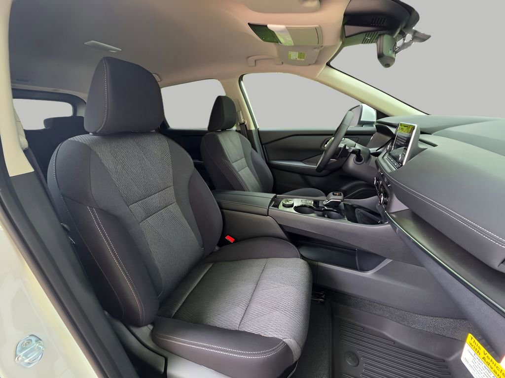 New 2026 Nissan Rogue SV AWD/4WD image 11