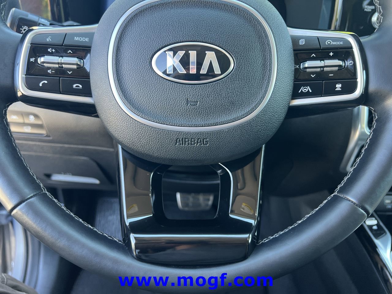 Used 2021 Kia Sorento SX FWD image 12