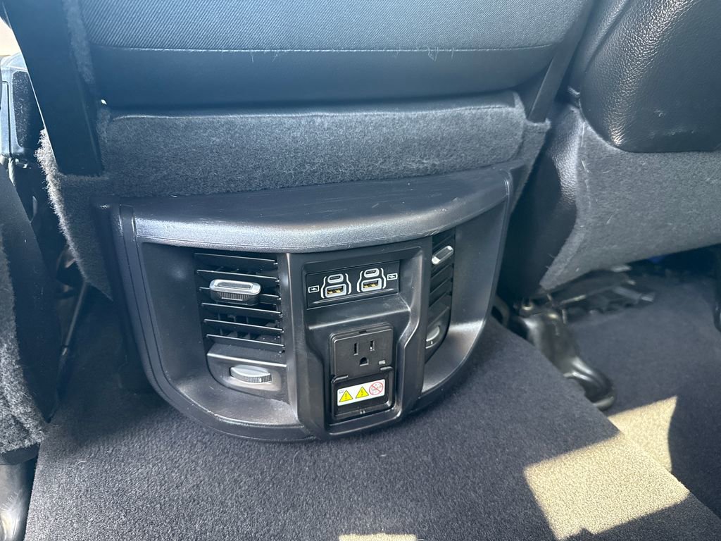 Used 2024 RAM 2500 Laramie AWD/4WD image 31