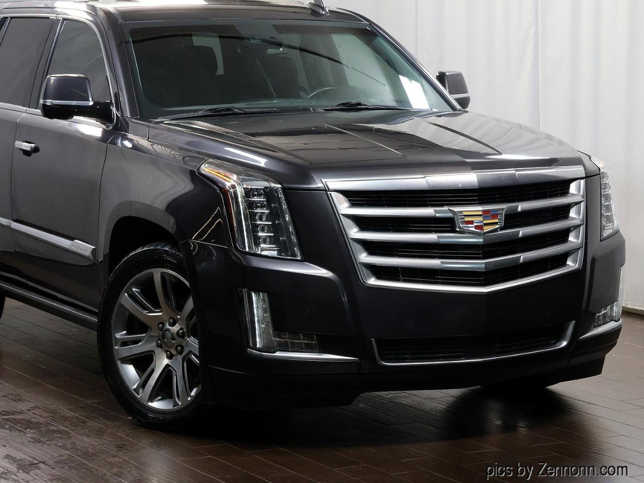 Used 2015 Cadillac Escalade Premium AWD/4WD image 2