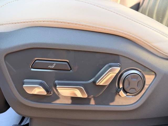 Certified 2024 Kia EV9 GT-Line AWD/4WD image 12
