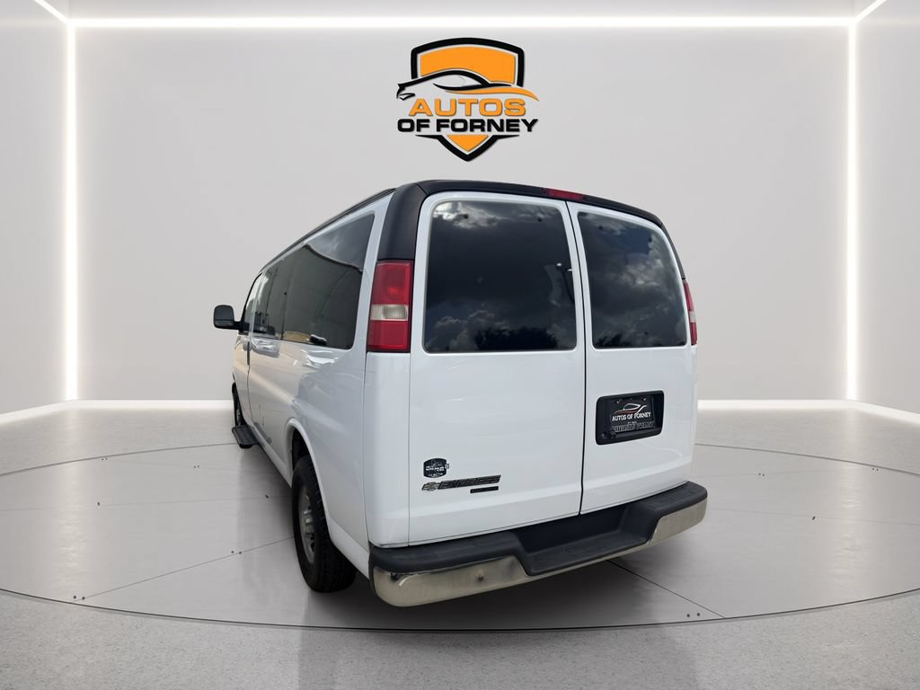 Used 2014 Chevrolet Express 2500 LT w/ LT Preferred Equipment Group RWD image 2
