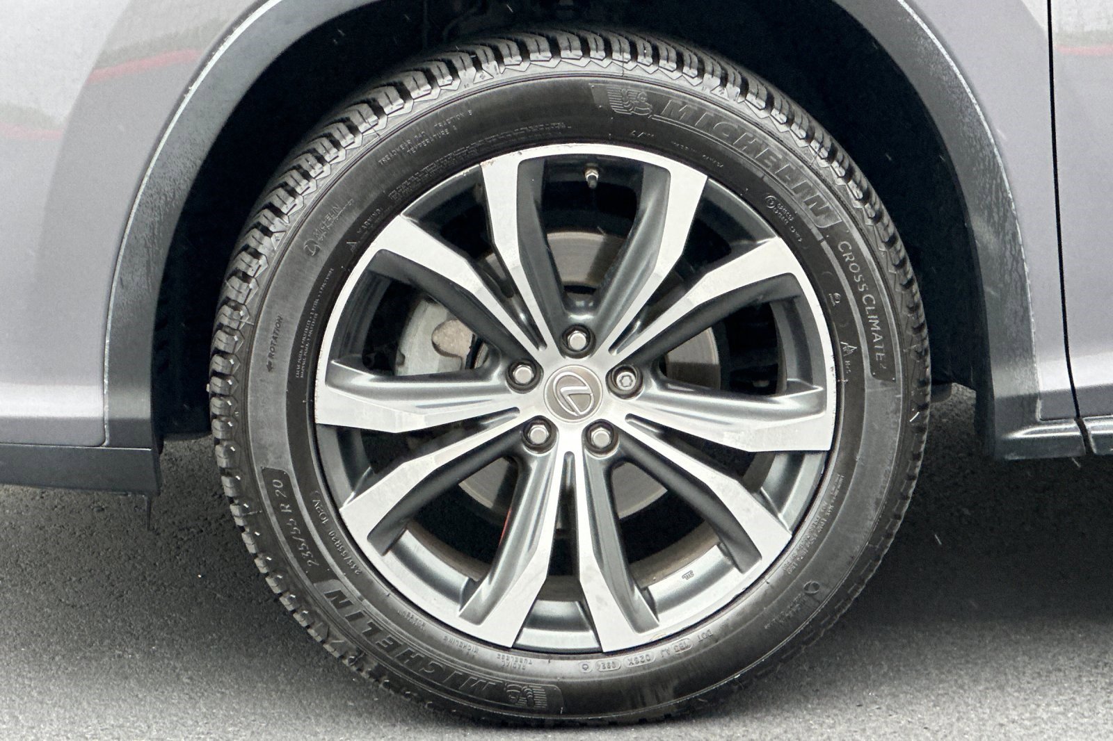 Used 2016 Lexus RX 450h AWD w/ Cold Weather Package image 38