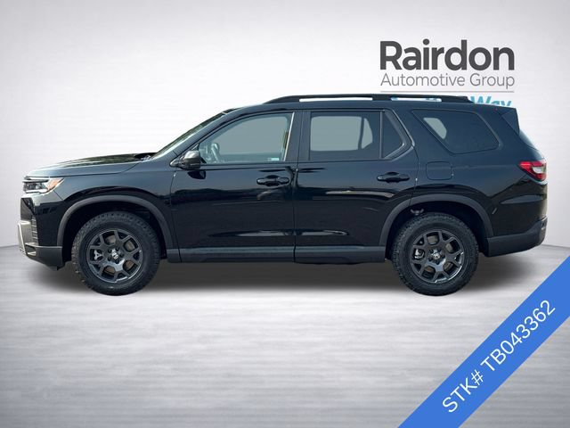 Used 2026 Honda Pilot TrailSport image 4