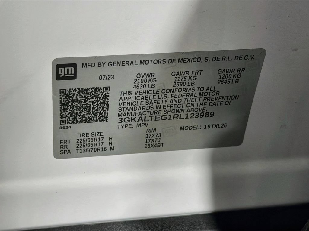 Used 2024 GMC Terrain SLE w/ Driver Convenience Package AWD/4WD image 29