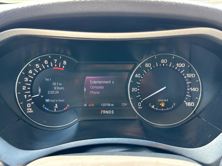 Used 2013 Lincoln MKZ FWD image 26