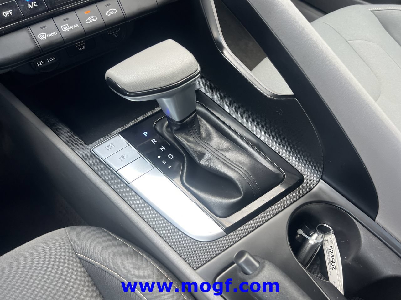 Used 2022 Hyundai Elantra SEL FWD image 11