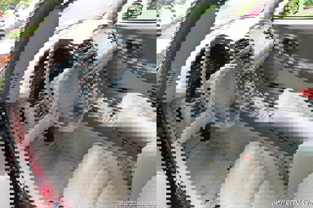 Used 2003 Chevrolet Corvette 50th Anniversary Edition w/ Preferred Equipment Group image 31