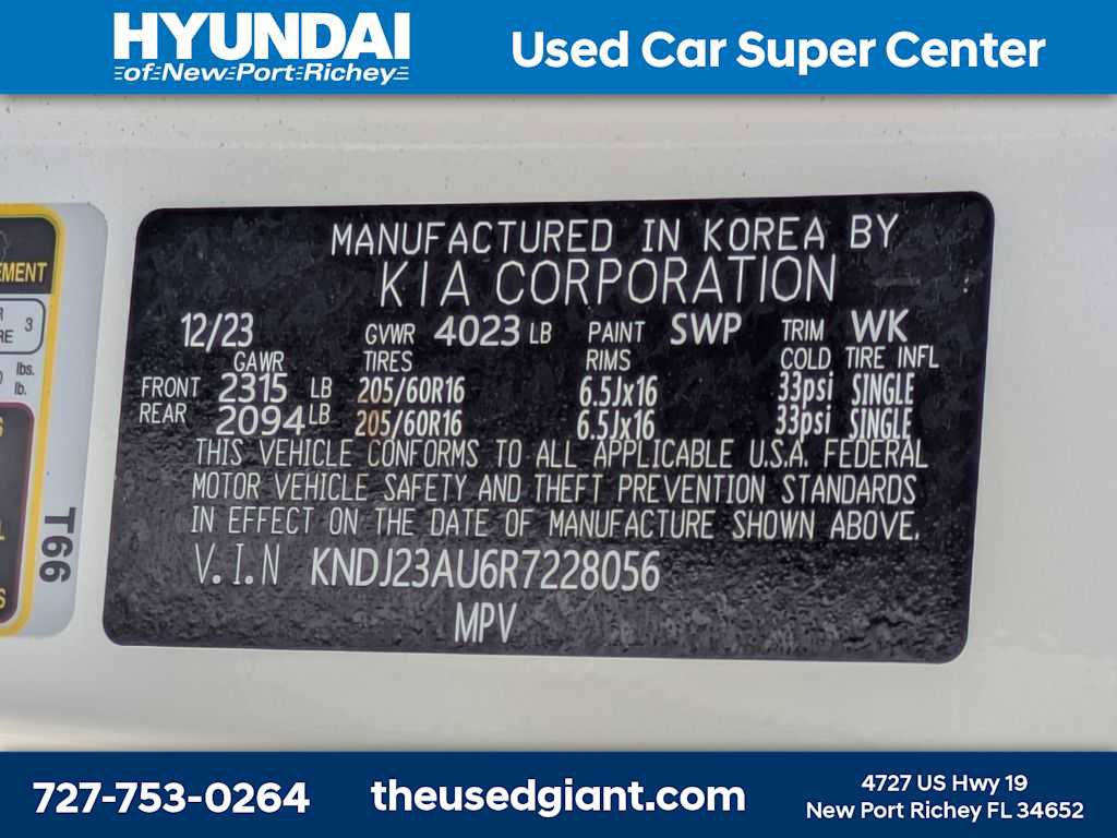 Used 2024 Kia Soul LX w/ Option Group 015 image 32