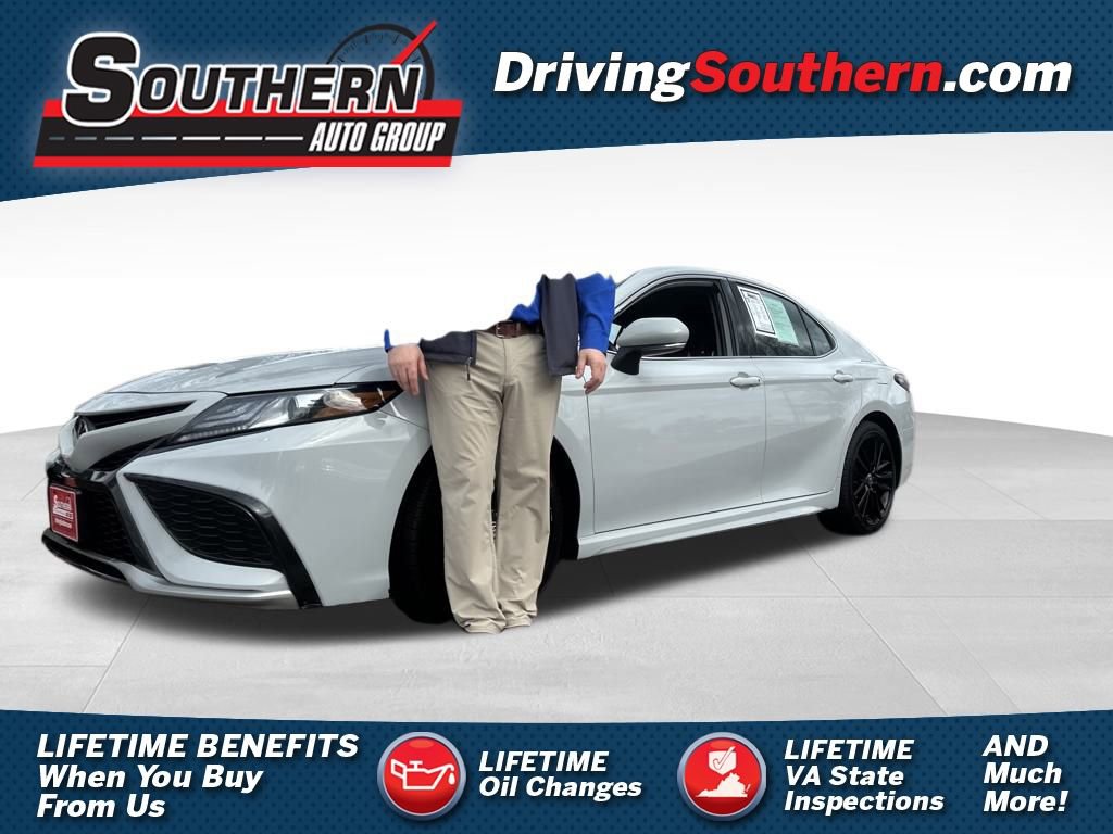 Used 2024 Toyota Camry XSE image 1