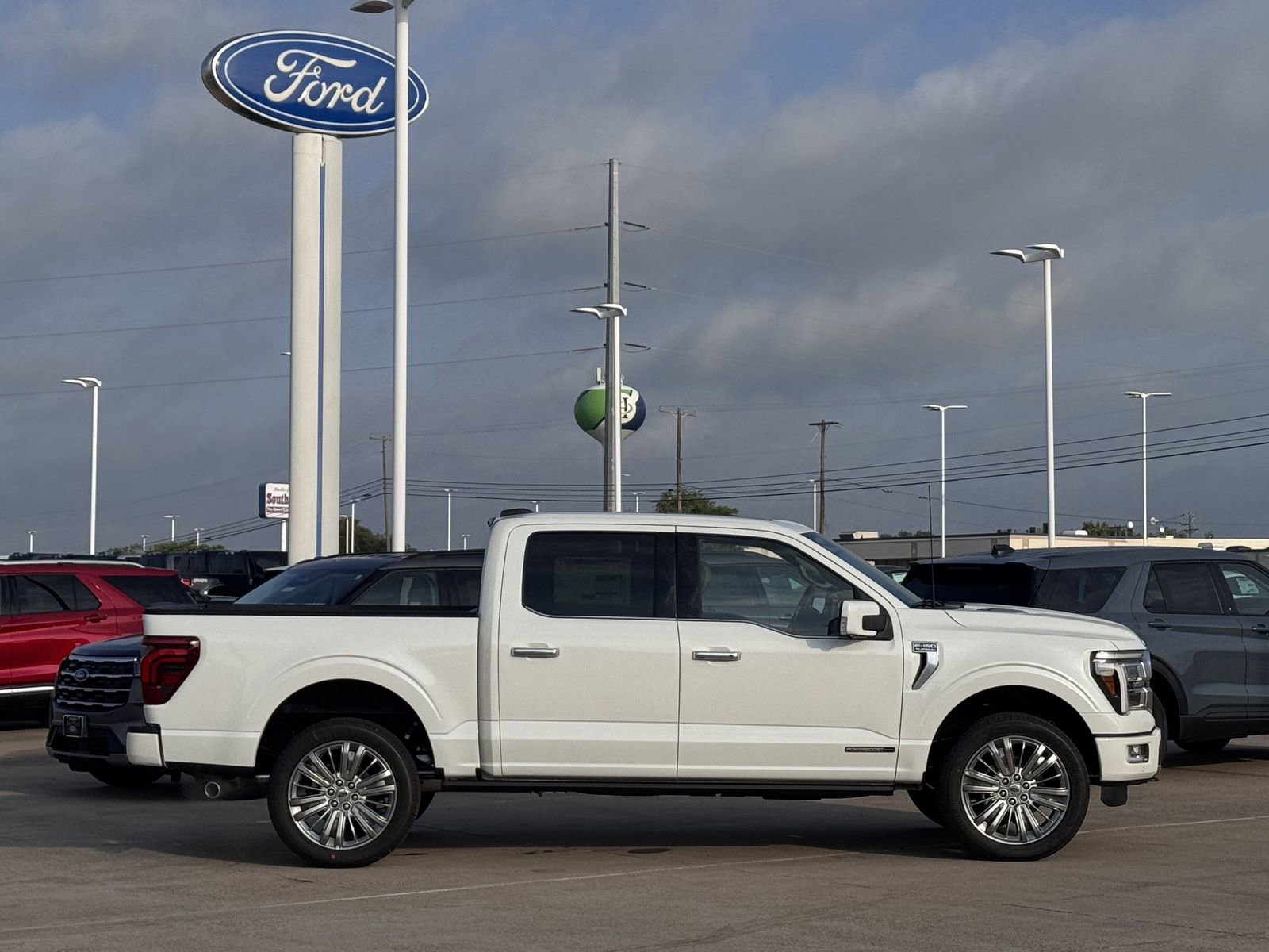 New 2026 Ford F150 Platinum image 3