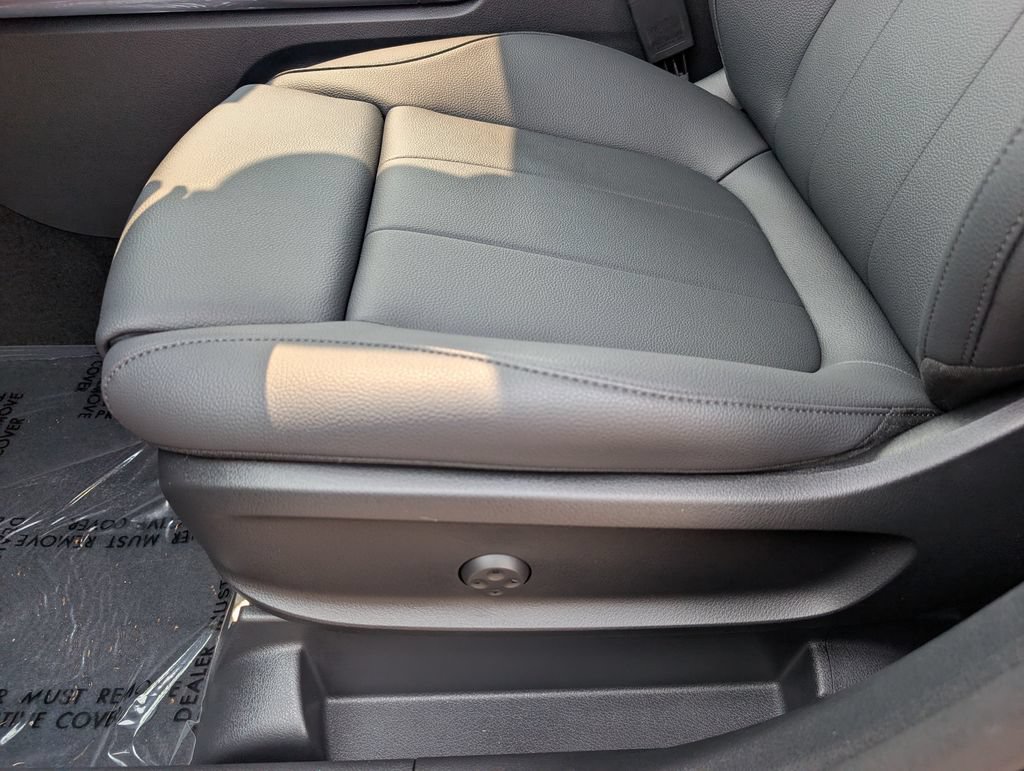 New 2026 Mercedes-Benz GLA 250 4MATIC image 22