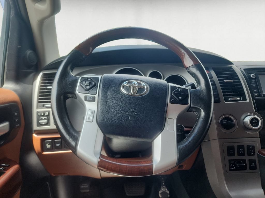 Used 2016 Toyota Sequoia Platinum AWD/4WD image 13
