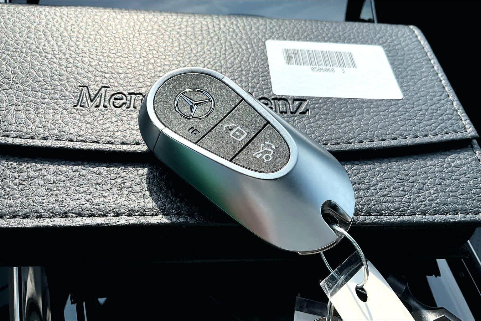 Used 2025 Mercedes-Benz GLC 300 image 15