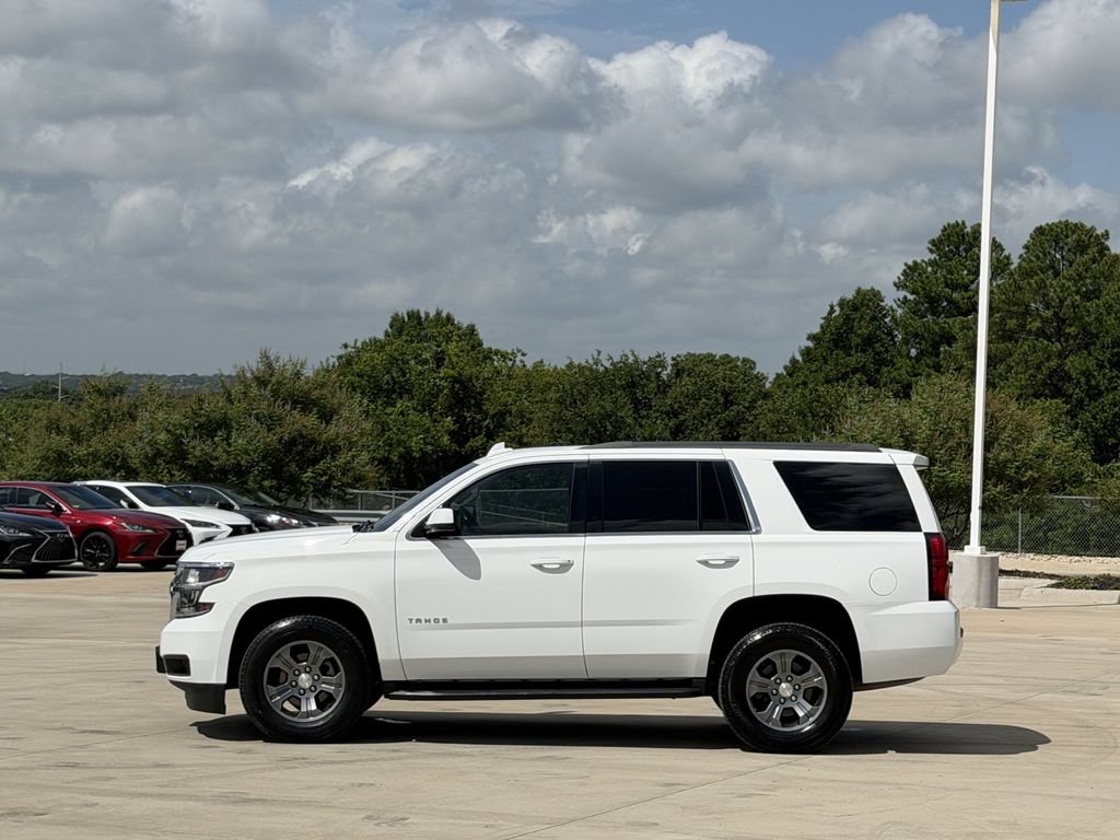 Used 2019 Chevrolet Tahoe LS RWD image 3
