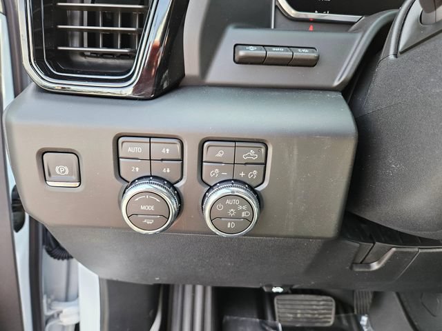 New 2026 GMC Sierra 3500 AT4 w/ AT4 Premium Plus Package AWD/4WD image 26