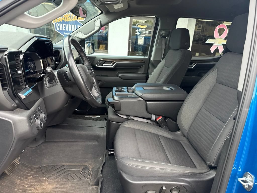 Used 2022 Chevrolet Silverado 1500 LT Trail Boss w/ Protection Package AWD/4WD image 18
