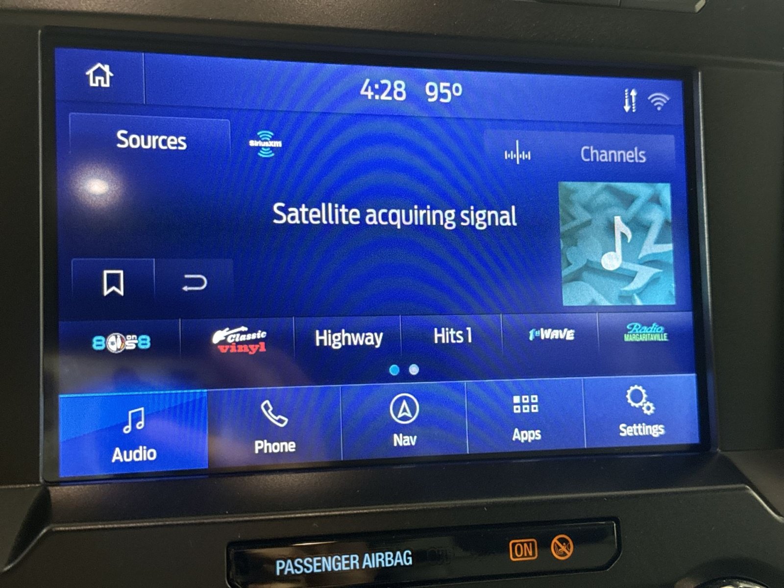 Used 2022 Ford F350 XLT w/ XLT Premium Package AWD/4WD image 20