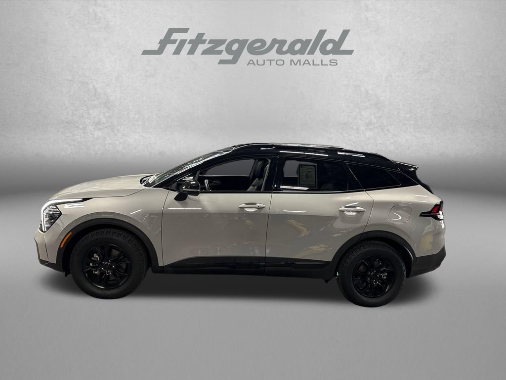 Used 2025 Kia Sportage X-Pro AWD/4WD image 3