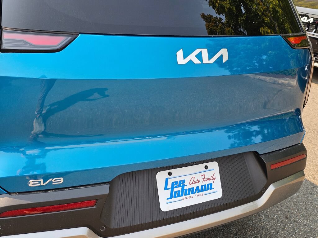 New 2026 Kia EV9 Wind AWD/4WD image 26