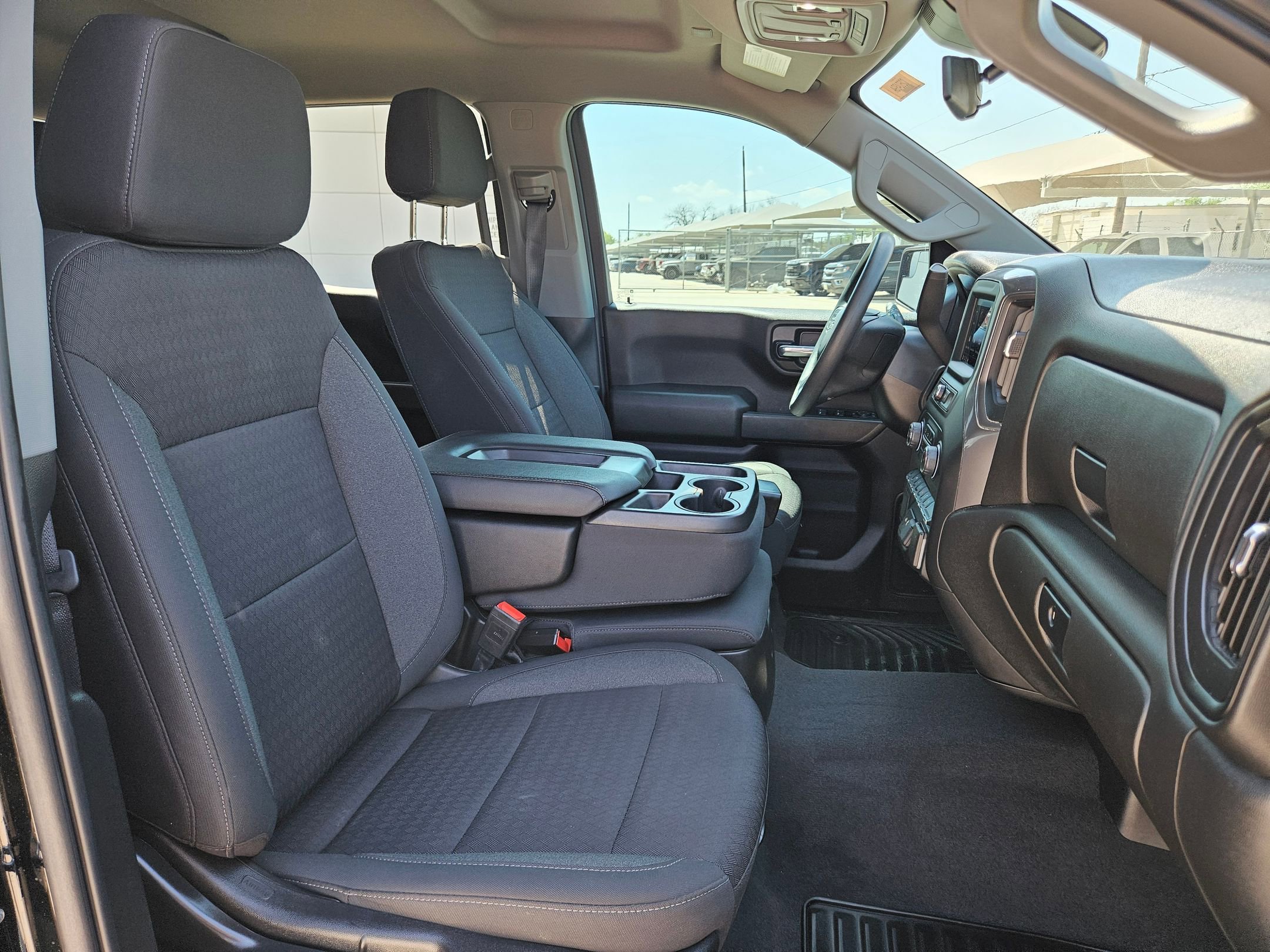 Certified 2022 Chevrolet Silverado 1500 Custom image 28