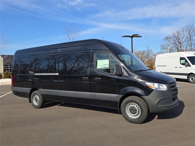 New 2026 Mercedes-Benz Sprinter 2500 image 2