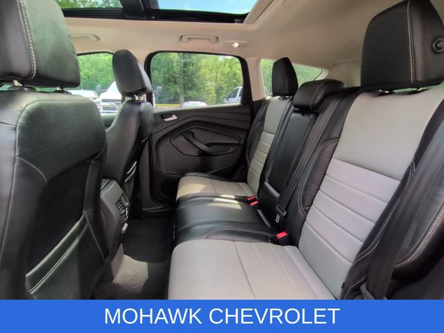 Used 2017 Ford Escape SE w/ Equipment Group 201A AWD/4WD image 25