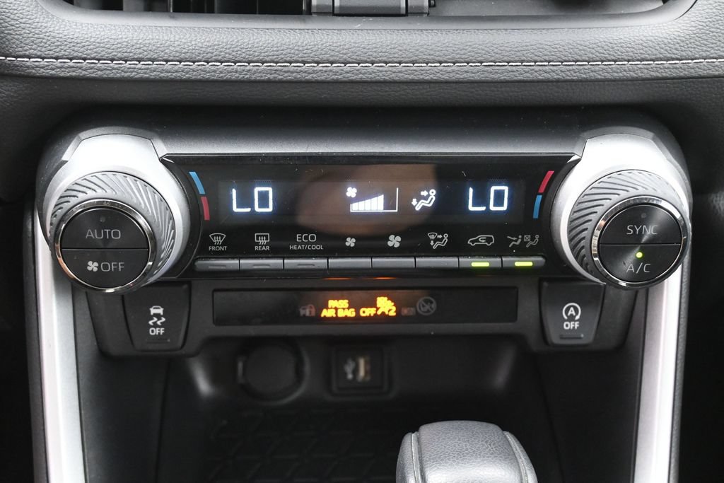 Certified 2025 Toyota RAV4 XLE AWD/4WD image 22