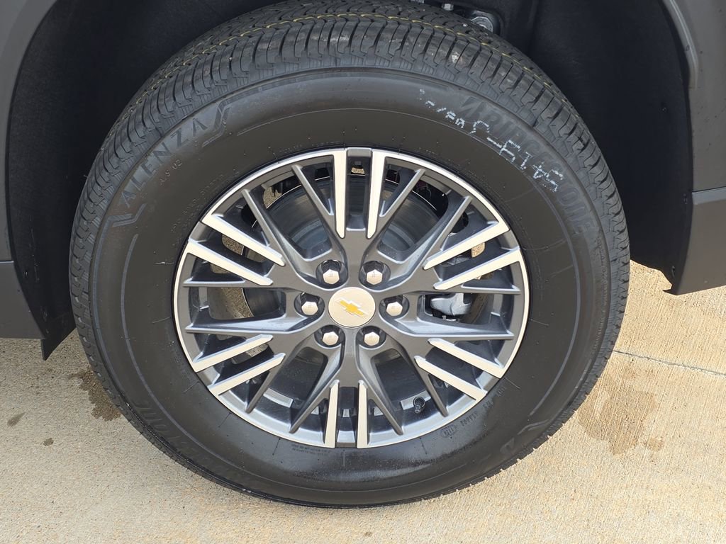 New 2026 Chevrolet Traverse LT FWD image 33