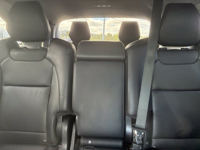 Used 2016 Acura MDX w/ Technology Package AWD/4WD image 40