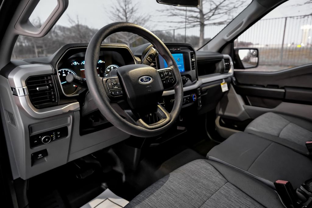 Used 2023 Ford F150 XL w/ XL Chrome Appearance Package image 4