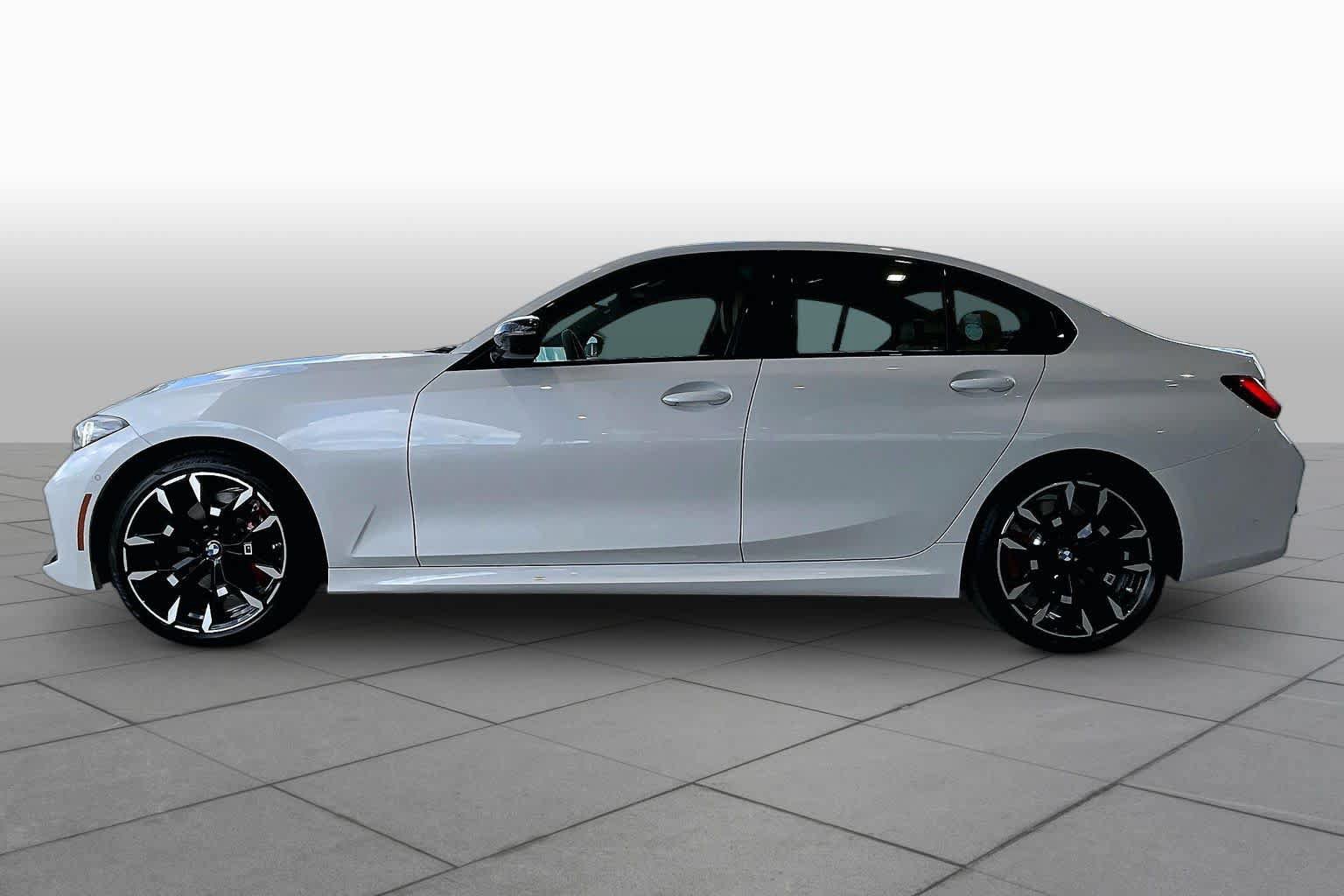 New 2026 BMW 330i Sedan w/ M Sport Package RWD image 13