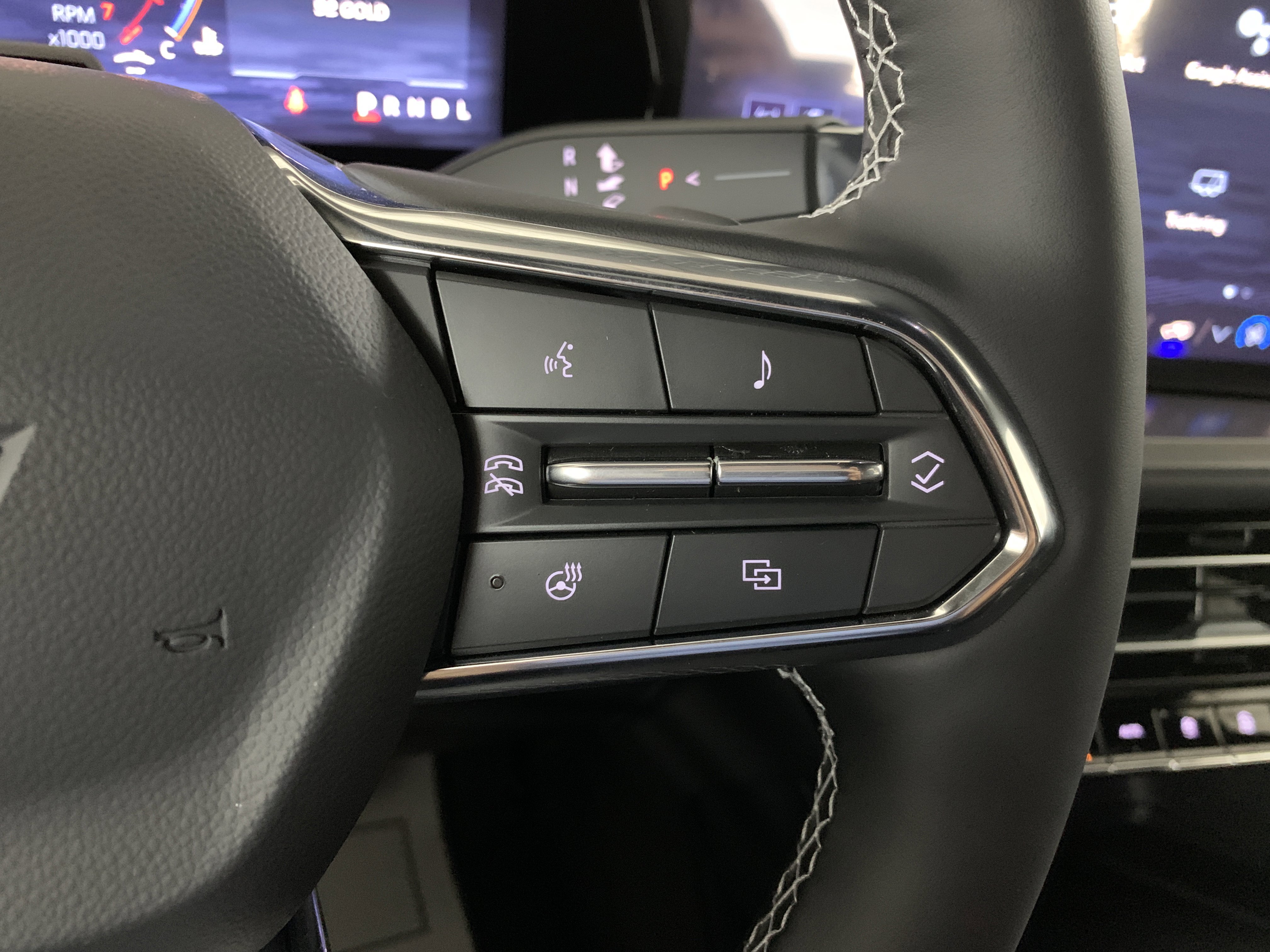 New 2025 Chevrolet Traverse LT w/ Enhanced Driving Package image 21