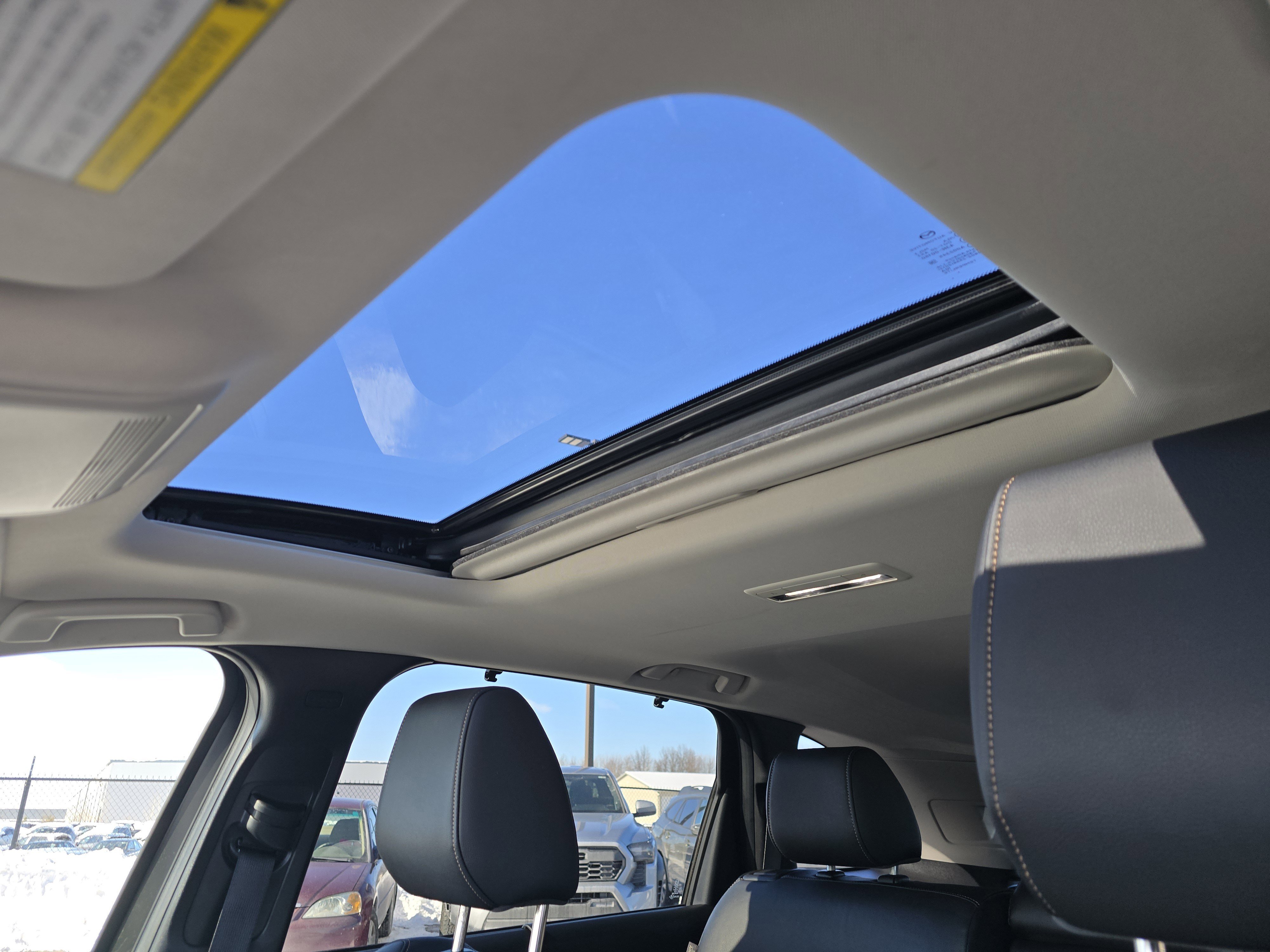 Used 2025 MAZDA CX-90 3.3 Turbo w/ Preferred Package image 9