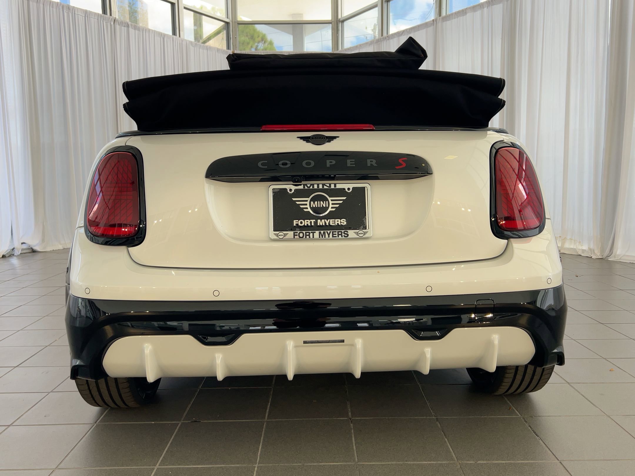 New 2026 MINI Cooper S image 10