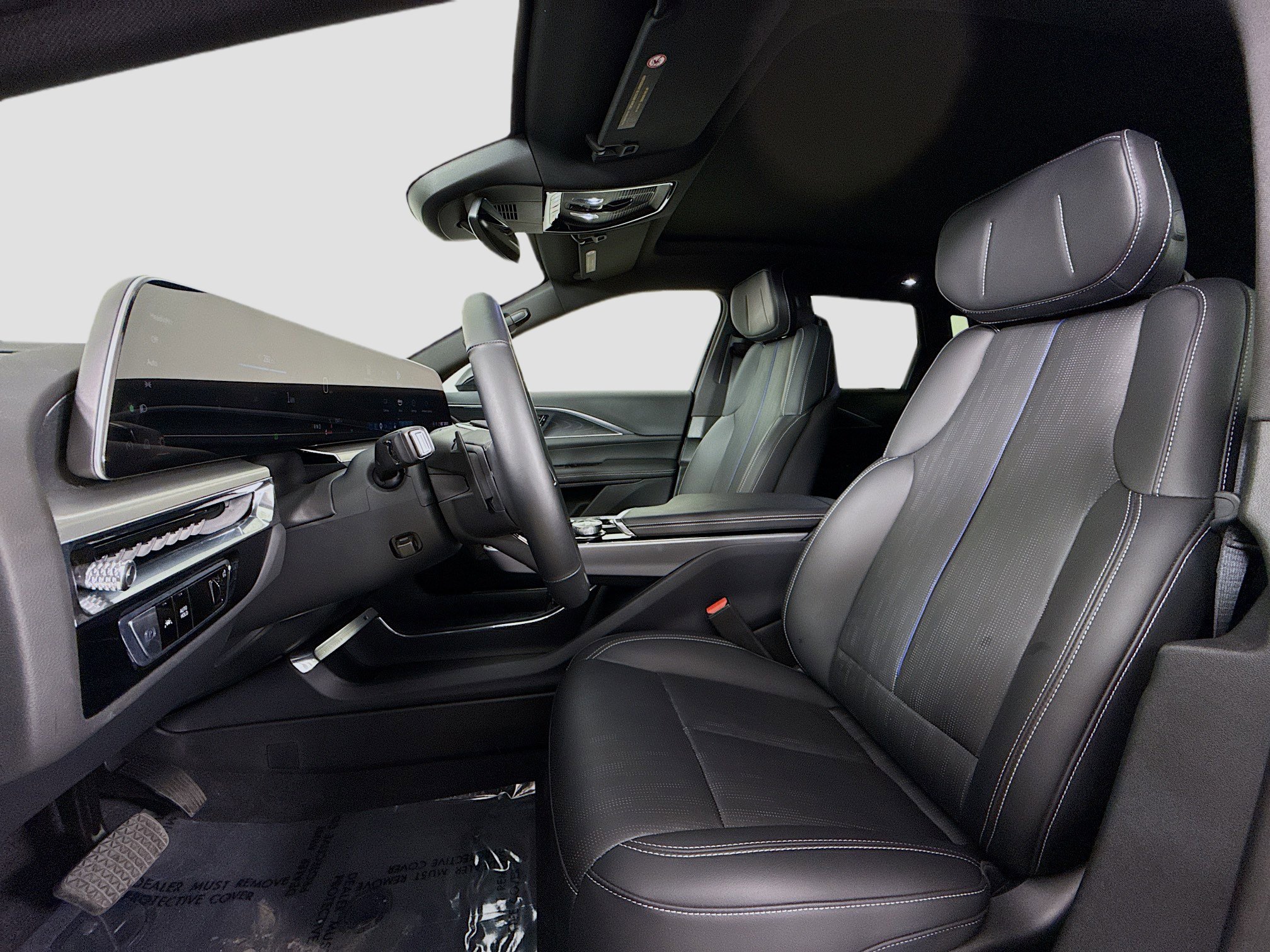 Used 2025 Cadillac Lyriq Luxury RWD image 22