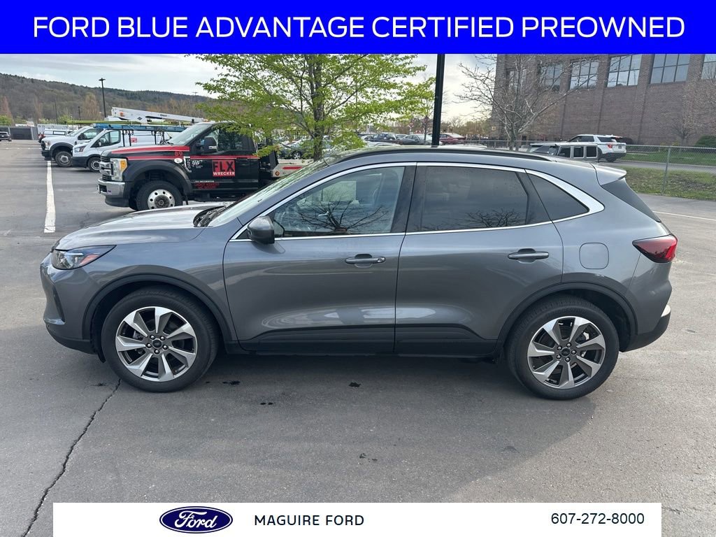 Used 2024 Ford Escape Platinum AWD/4WD image 9