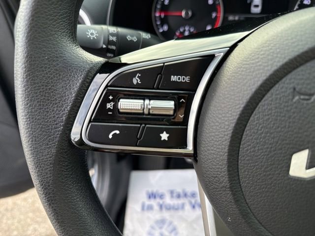 Used 2023 Kia Forte LXS w/ LXS Technology Package image 23