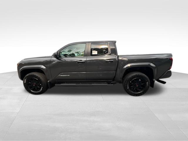 New 2026 Toyota Tacoma SR5 AWD/4WD image 2