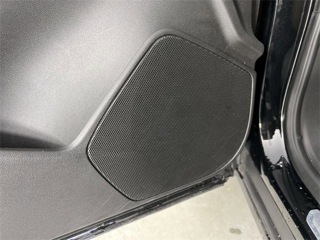 Certified 2024 Cadillac XT4 Luxury w/ Cold Weather Package image 24