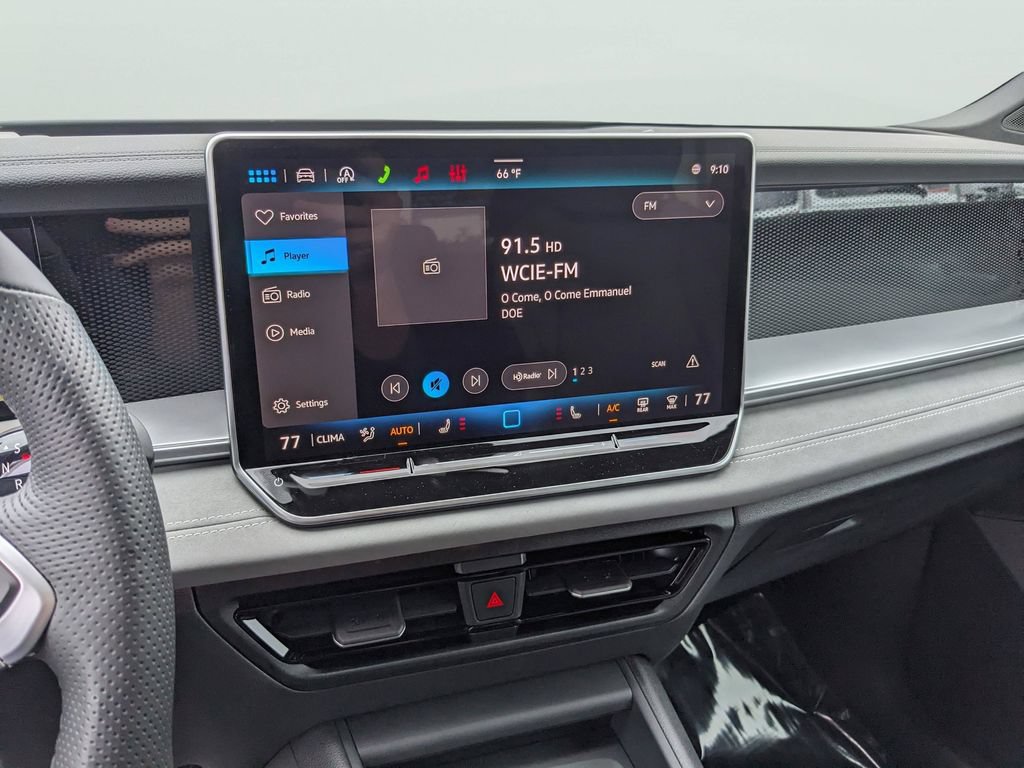 New 2026 Volkswagen Tiguan SE R-Line AWD/4WD image 24
