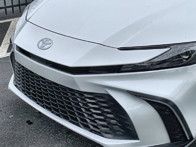 Used 2026 Toyota Camry SE FWD image 45