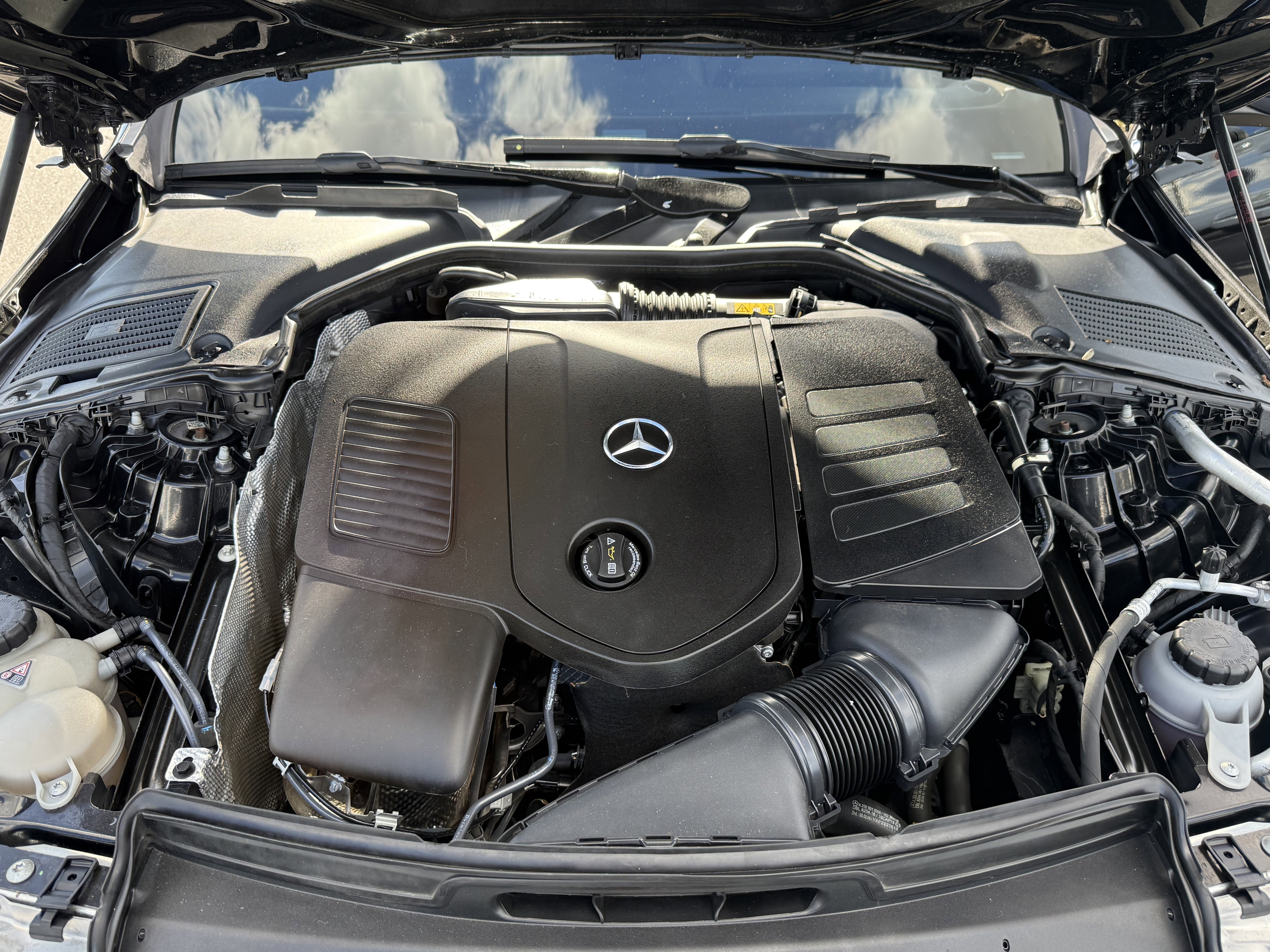 Used 2022 Mercedes-Benz C 300 Sedan image 27