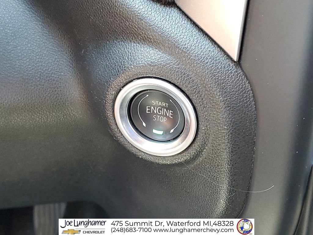 Certified 2019 Chevrolet Silverado 1500 RST AWD/4WD image 18