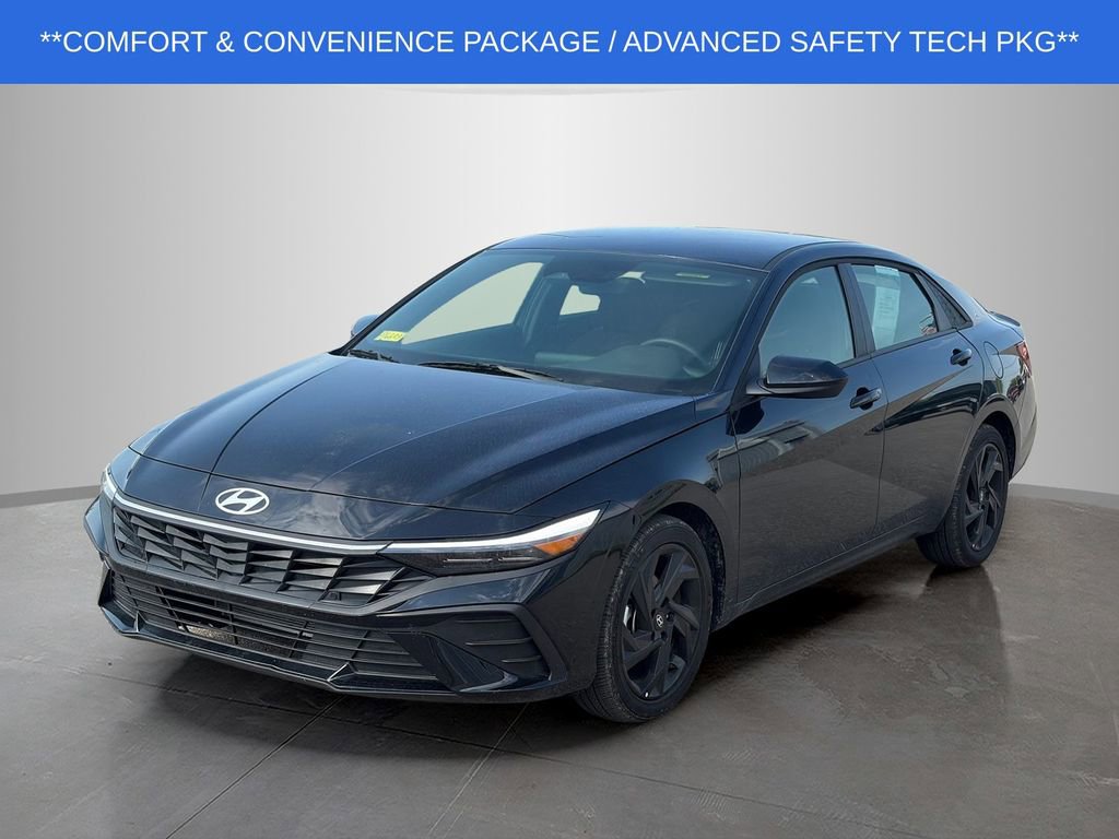 Used 2026 Hyundai Elantra Sport FWD image 7