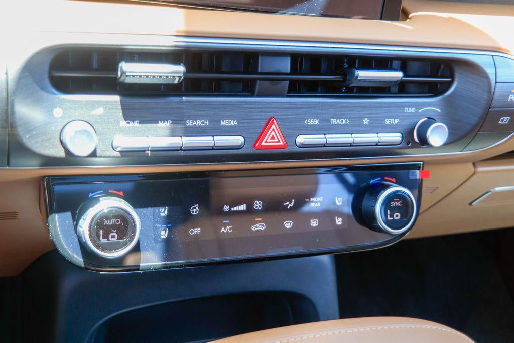 New 2026 Hyundai Palisade Calligraphy FWD image 21